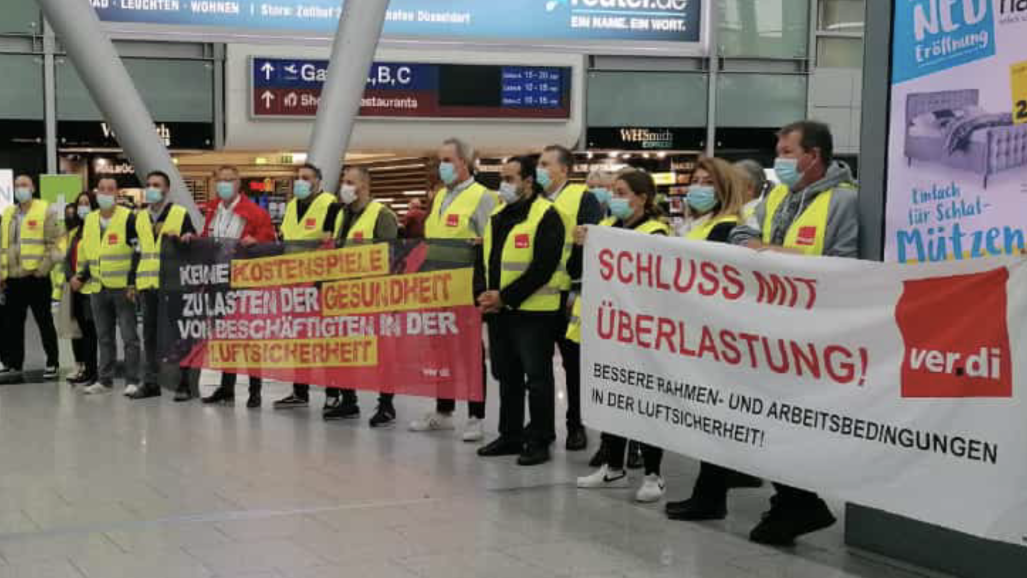 NRW-Sommerferienstart An Den Flughäfen Köln/Bonn Und Düsseldorf ...